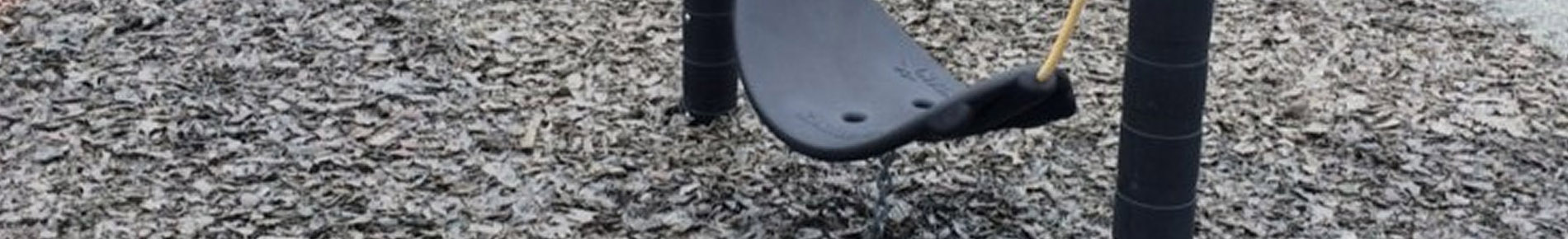 Gummibark, Gummiflis,  sikkert Faldunderlag med god faldhøjde , ErgoSoft Gummibelægning - velegnet til naturlegepladser