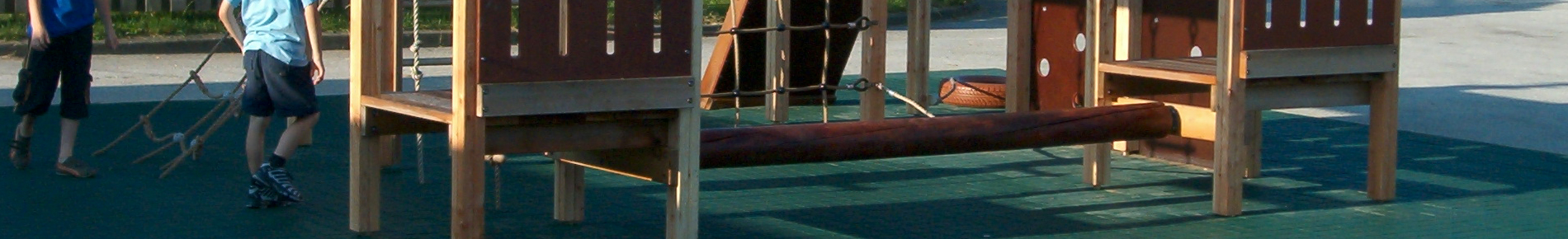 Randlev skole Hou S-link gummifliser faldunderlag banner